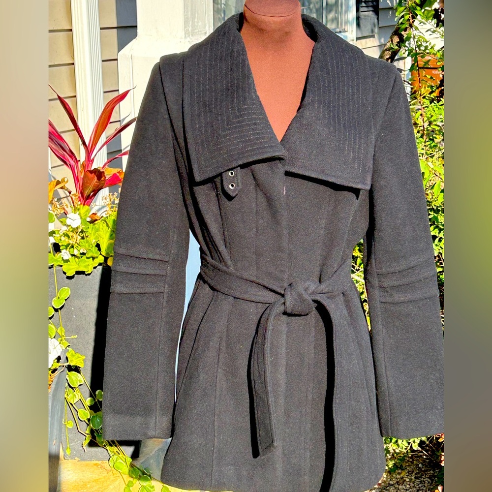 ANDREW MARC NEW YORK s8 blk wool/cashmere bld coat Super soft! Gently loved